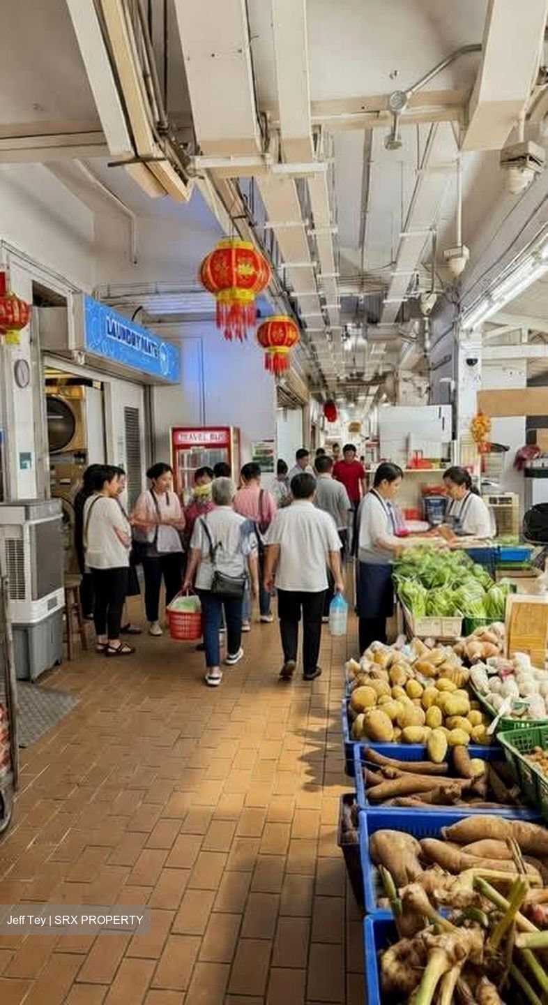 Yishun Street 22 (D27), Shop House #530578641